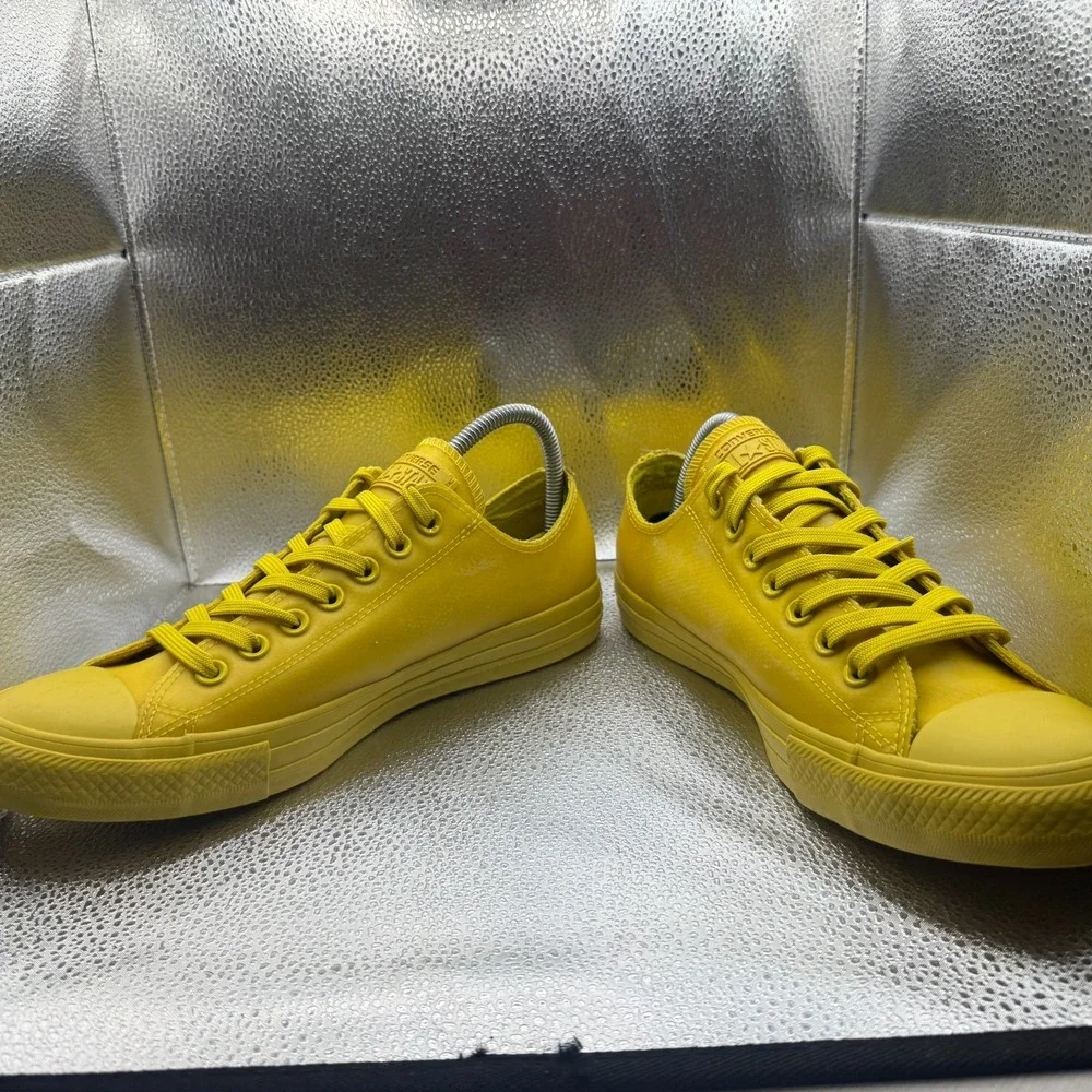 Size 9M/11W Converse Chuck Taylor All Star Low Yellow Mens Sneakers 153806C - Picture 5 of 10